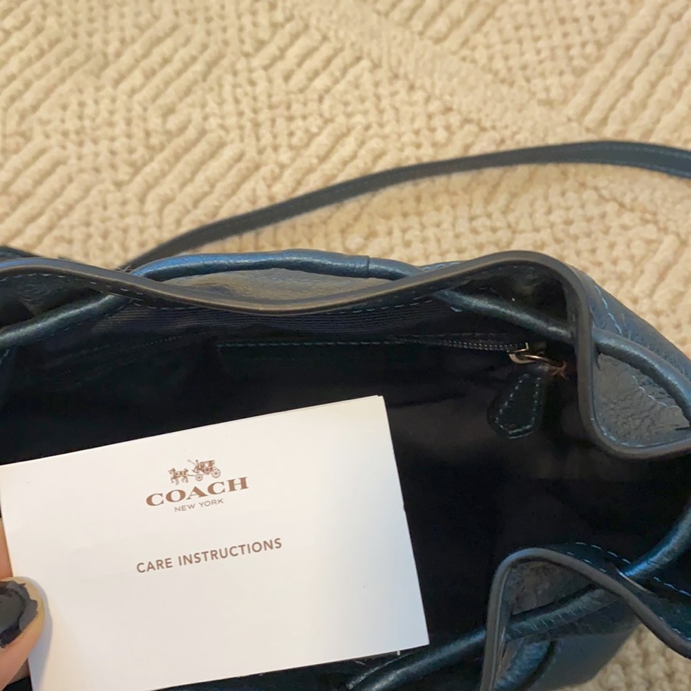Coach purse - Picture 5 of 5